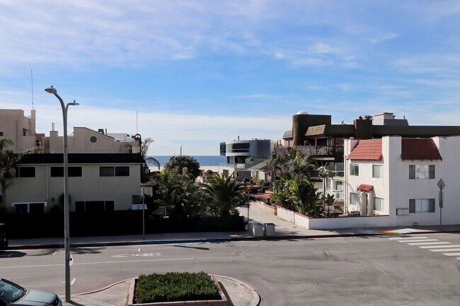 350 Hermosa Ave