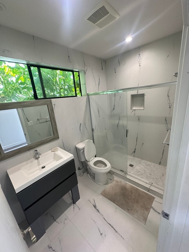 Building Photo - 10841 Wilkins Ave Unit 10841 1-2