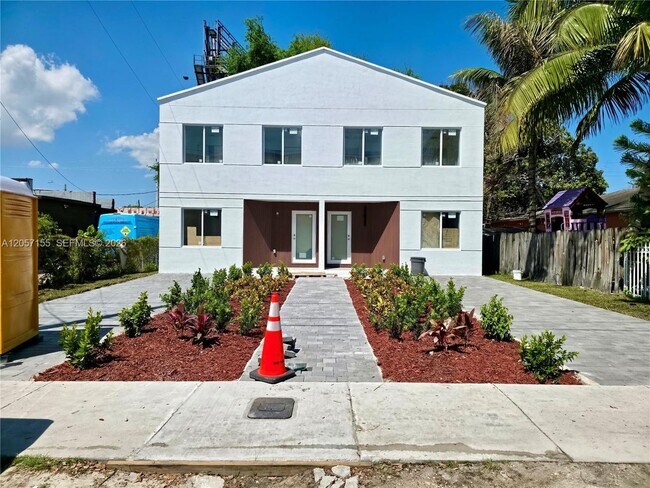 Photo - 1629 NW 40th Street 1, Miami, FL 33142