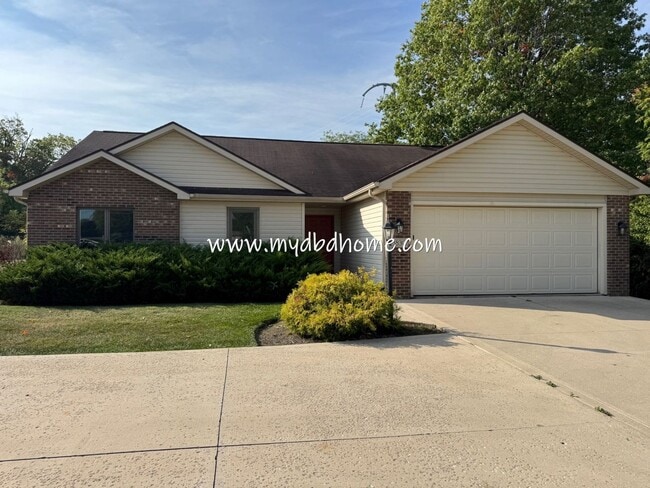 Building Photo - 5830 Rothman Rd Rental