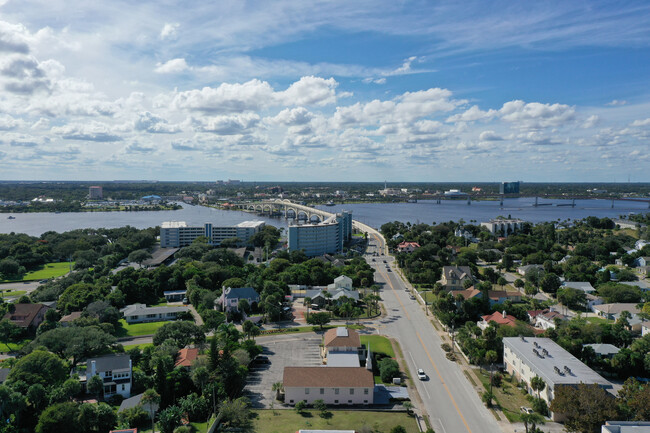 West Aerial View From Outside - 500 Silver Beach Ave Apartments