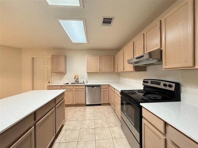 Building Photo - 12940 Dionysus Dr