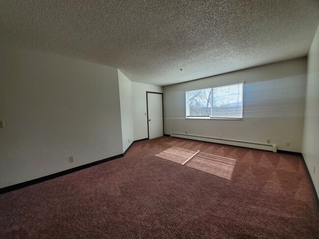 Photo - Riverbend Apartments