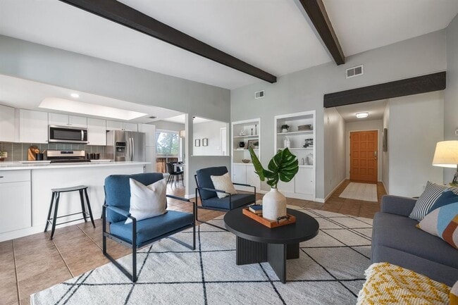 Photo - 1406 Radam Cir