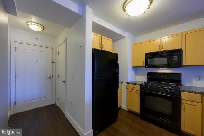 Photo - 800 4th St SW Unit N518