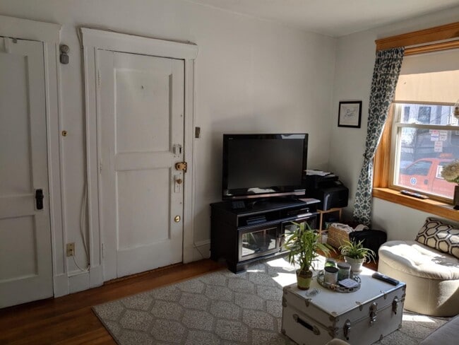 Photo - 97 Hancock St Unit 2