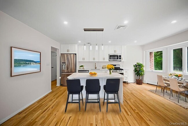 Photo - 26 Ravine Rd