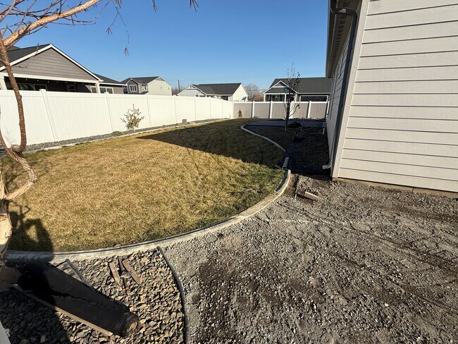 Photo - 303 Emerald Ave