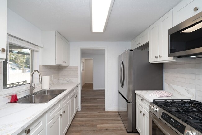 Photo - 471West Unidad 471