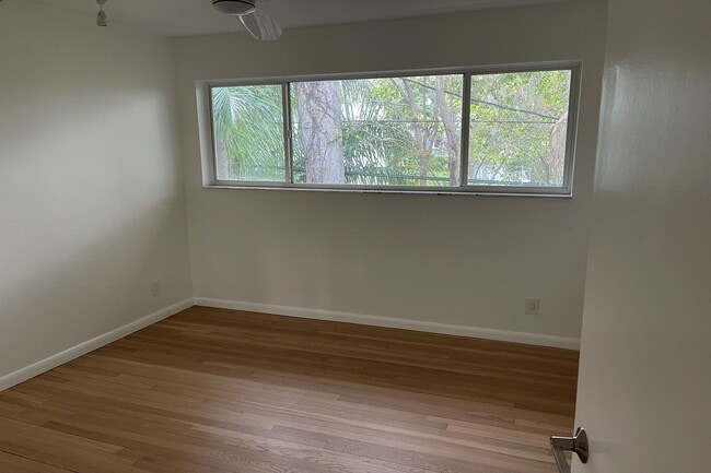 Photo - 234 Oleander Ave