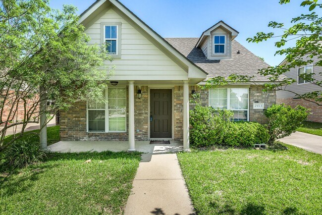 Photo - SUBLEASE AVAILABLE IMMEDIATELY THROUGH JUL...