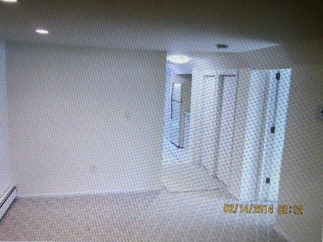 Building Photo - 210 Barton Ave Unit 1