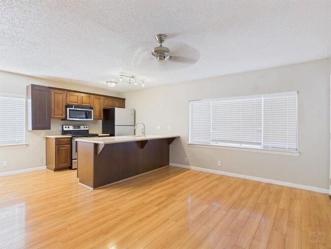 Photo - 2408 Longview St Unit 101