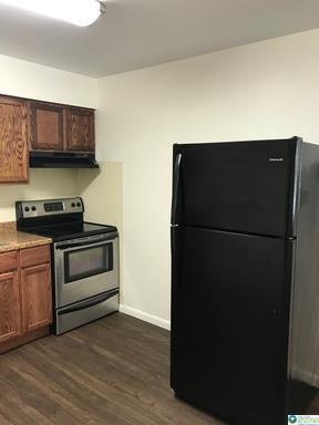 Photo - 1538 E 8th St Unit A