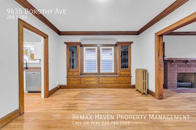 Photo - 9435 Dorothy Ave