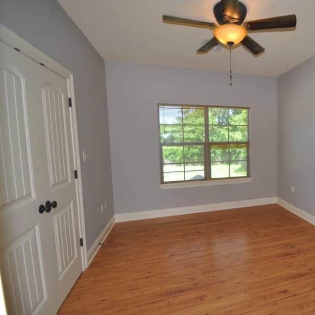 Photo - 421 Chavanne St