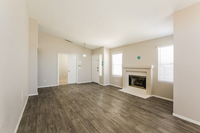 Photo - 1724 Villa Vista Way