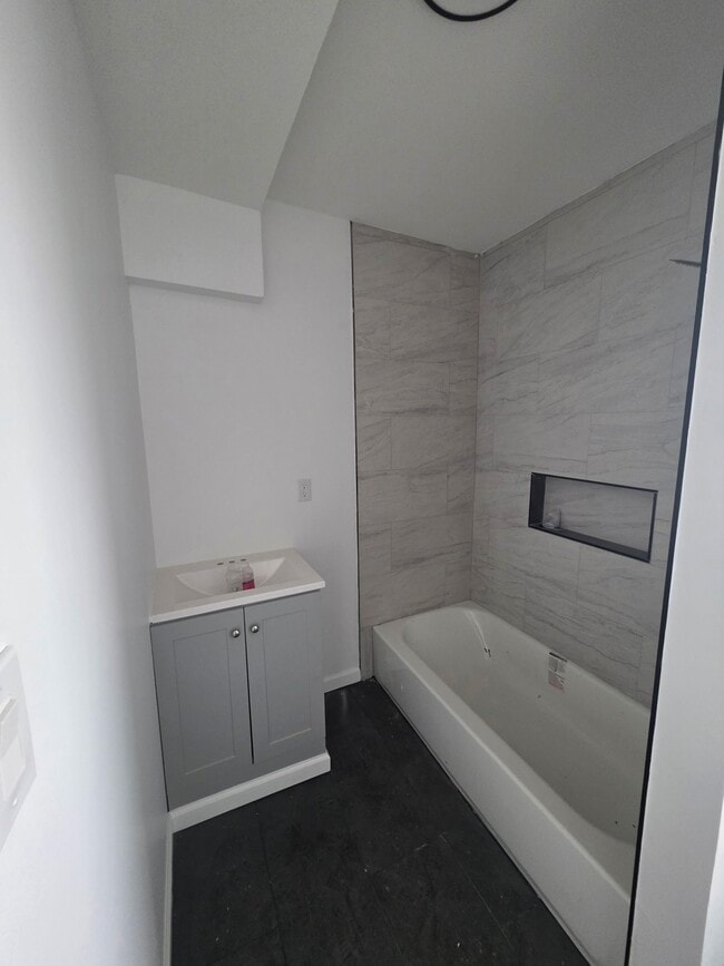 Photo - 3061 W 46th St Unit B