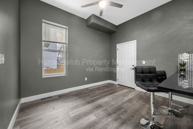 Photo - 3833 Oregon Ave