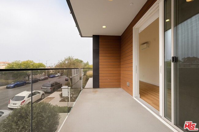 Photo - 5813 Lexington Ave Apartment Unit 201