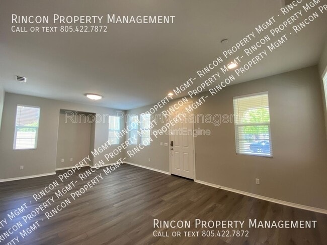 Photo - 3142 N Ventura Rd