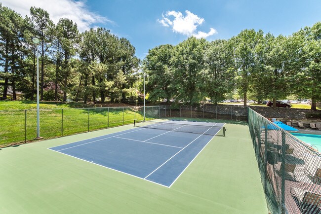 Rock Creek Apartments