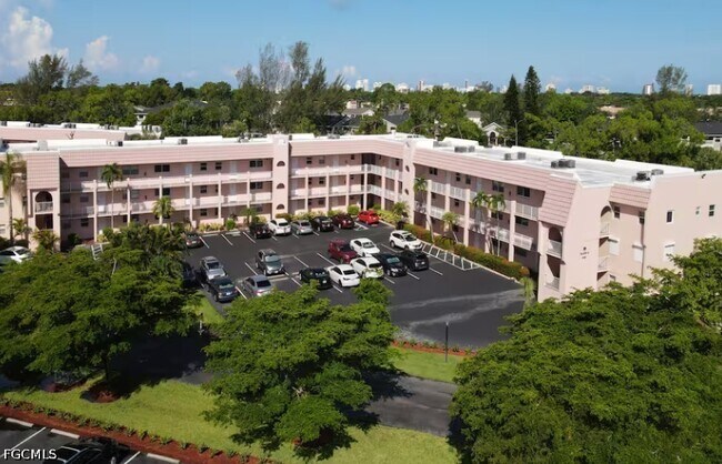 170 Turtle Lake Ct Unit 309
