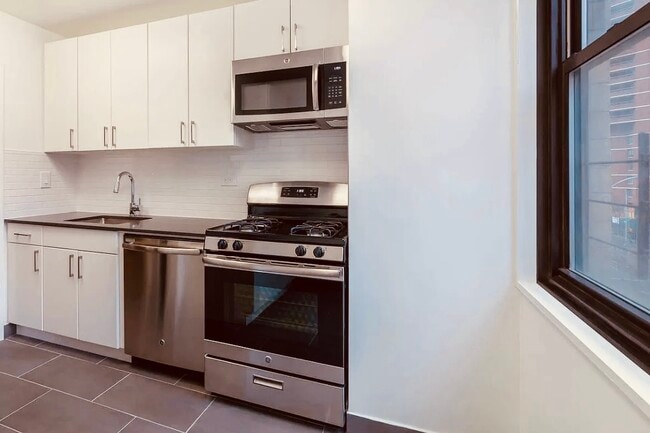Photo - 524 9th Ave