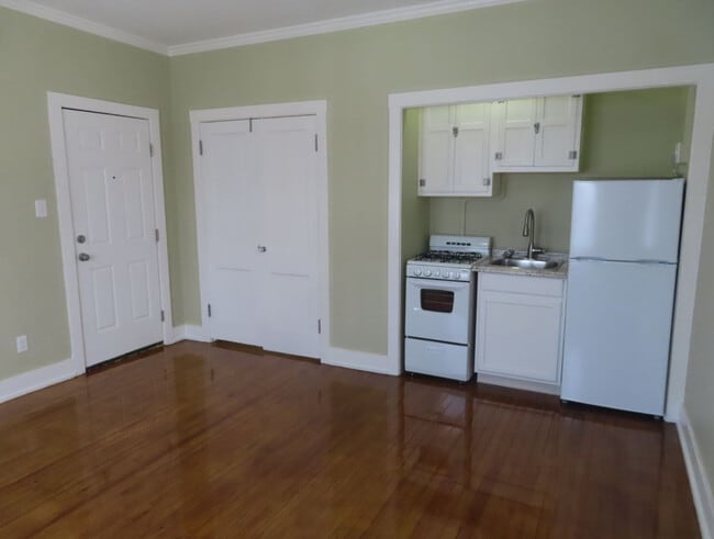 Photo - Fulton Manor