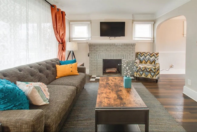 Photo - Move In Ready - 3 Bedroom 1.5 Bathroom Sin...