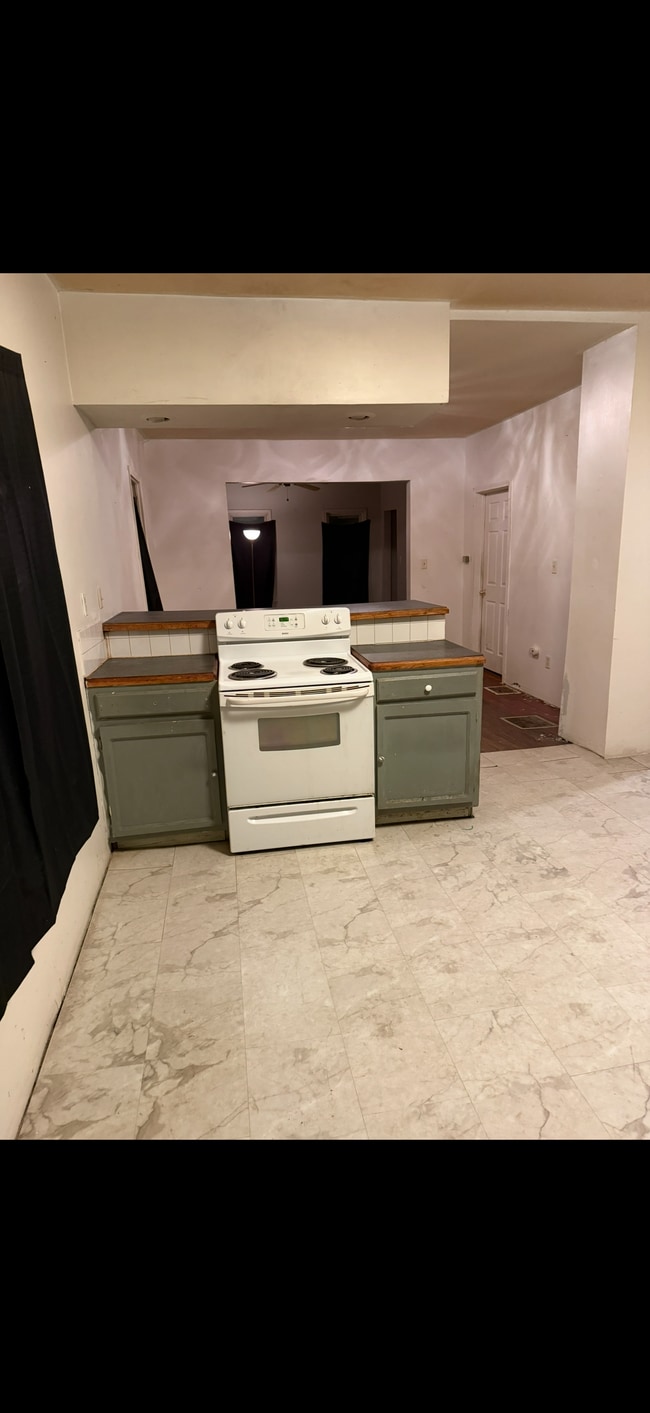 Photo - 68 Barton St