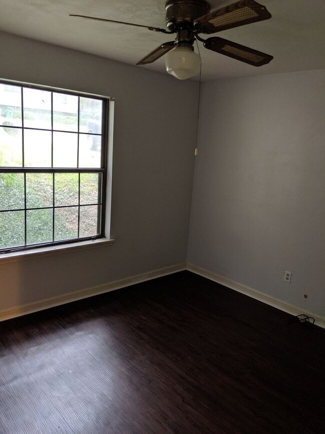 Photo - Cute 2 bedroom 2 bath townhome