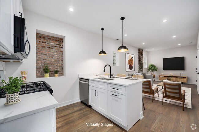 Building Photo - 2455 W Armitage Ave Unit 2R Rental