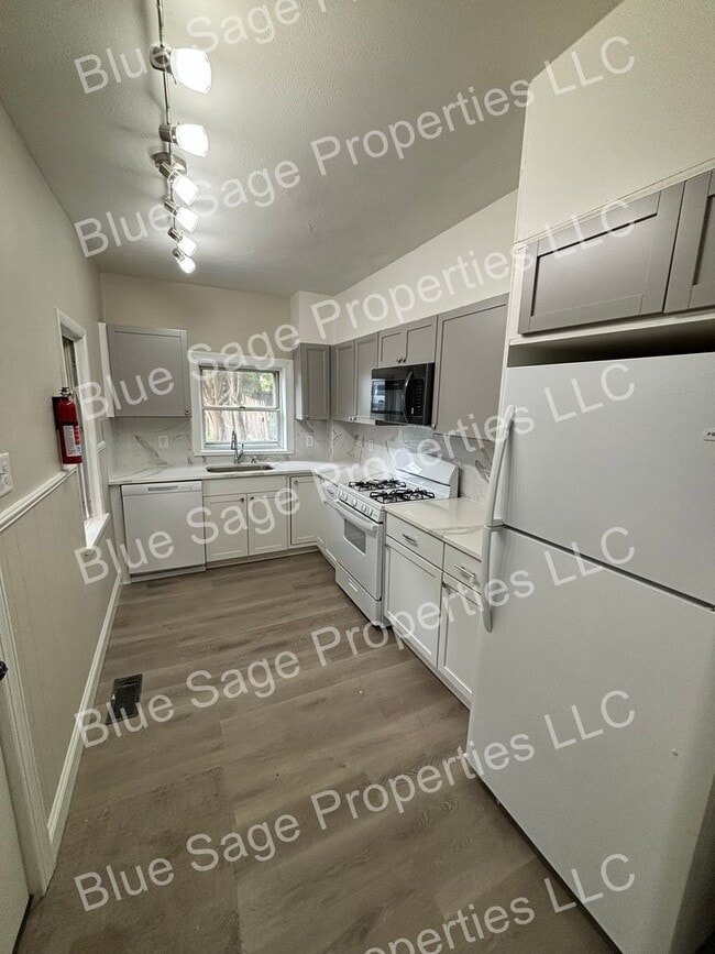 Photo - 126 Beech St