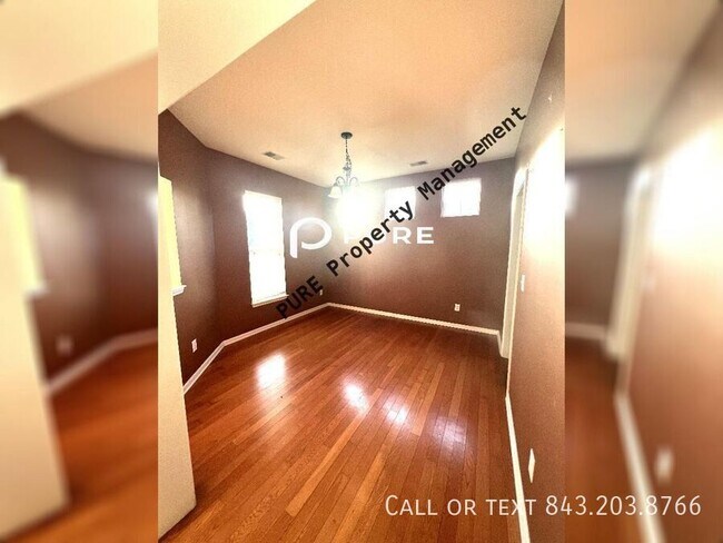 Photo - 103 Cordoba Ct