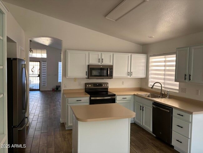 Photo - 249 W Grovers Ave