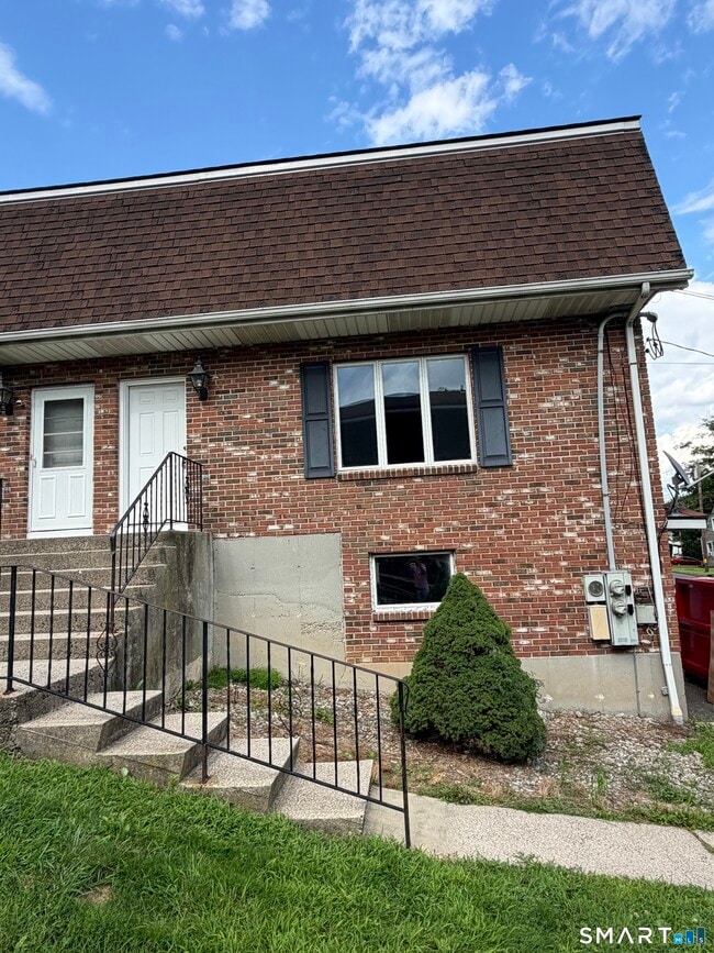 Photo - 1474 Highland Ave Unidad 1