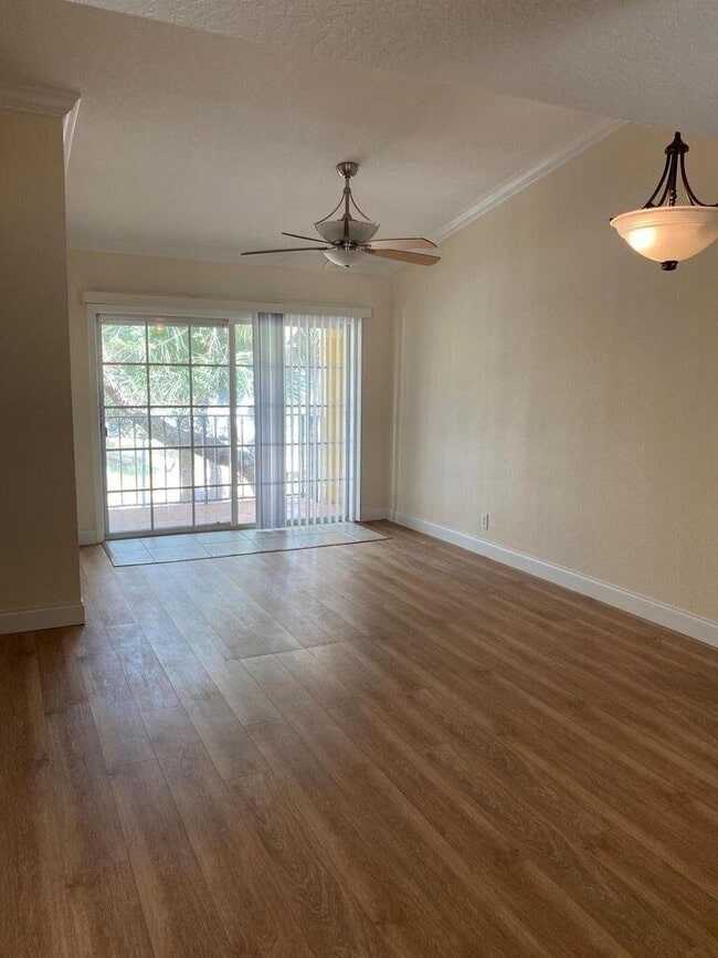 Photo - 1105 Lake Shore Dr Unit 203