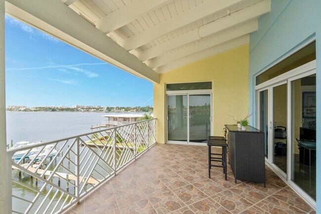 309 E Ocean Ave Unit 304