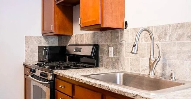 Photo - 3444 Colfax Ave S Unit 1