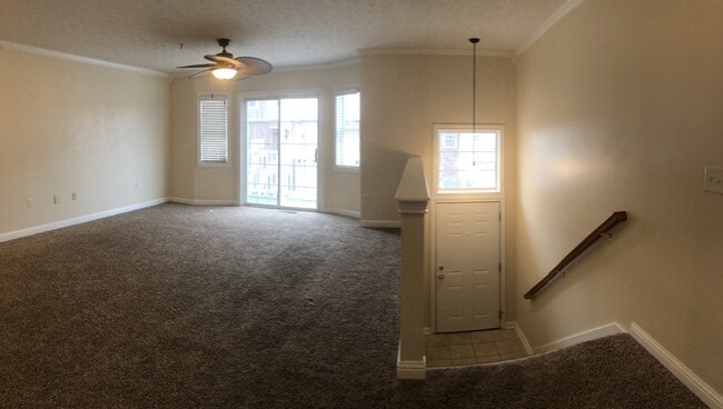 Photo - 1471 Autumn Oak St