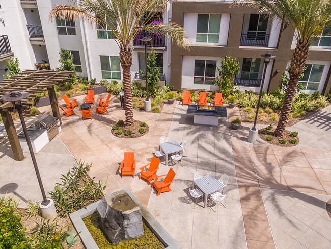 808 West Apartments