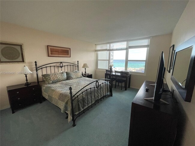 Photo - 3505 S Ocean Dr Unit 421