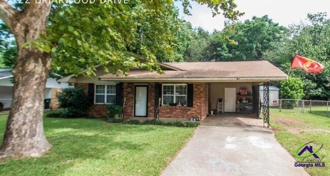 Photo - 125 Briarwood Dr
