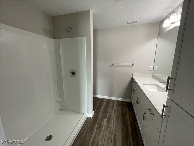 Photo - 2821 NW 6th Pl House