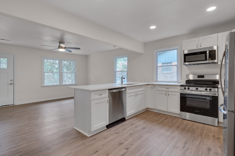 Photo - 1911 Capps St