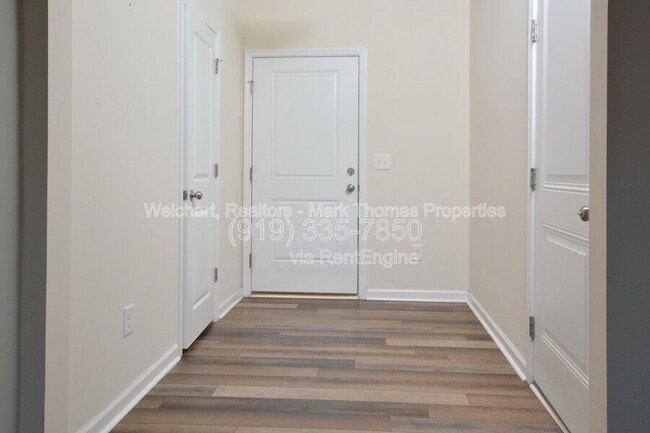 Photo - 409 Vassar Dr