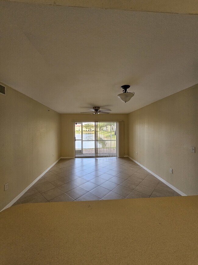 Photo - 8274 Key Royal Cir