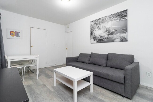 Photo - 337 E 94th St Unit ID1032043P