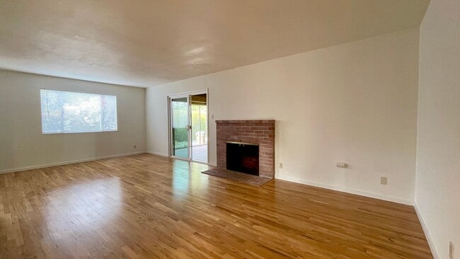 Photo - Single-Level in the Anholm Tract Downtown SLO with A/C and Great Backyard